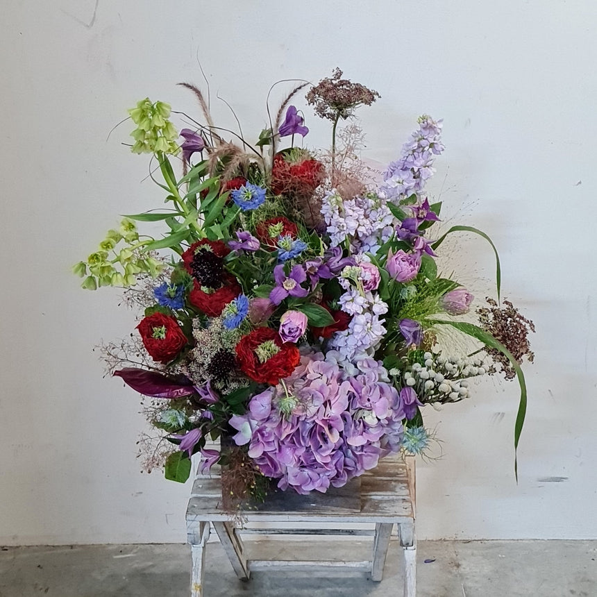 7 Types of Bespoke Fresh Flowers Gift | Curiosity | Mix Colours in Purple